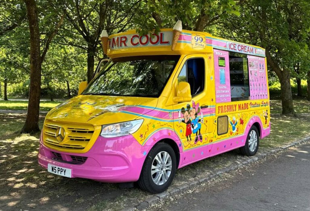How to Hire the Best Ice Cream Van for Local Events