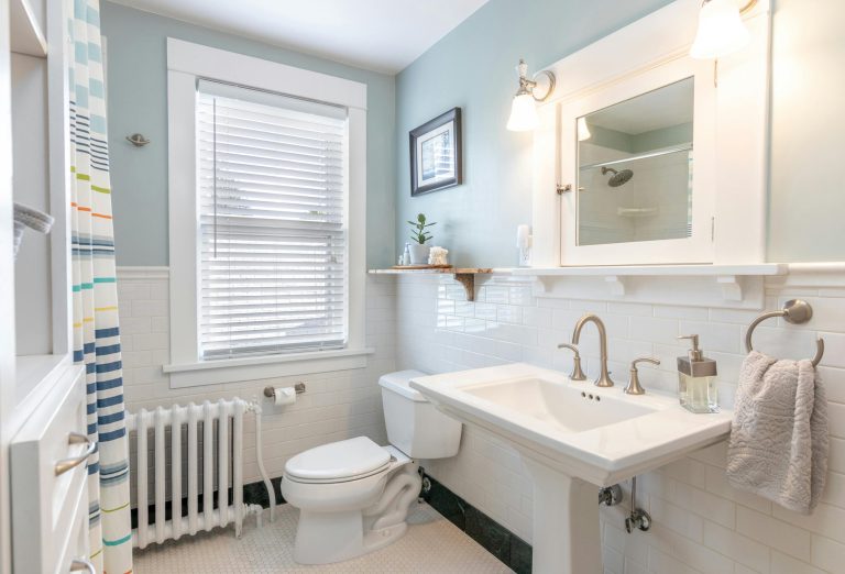 How to Modernise Your Surrey Bathroom